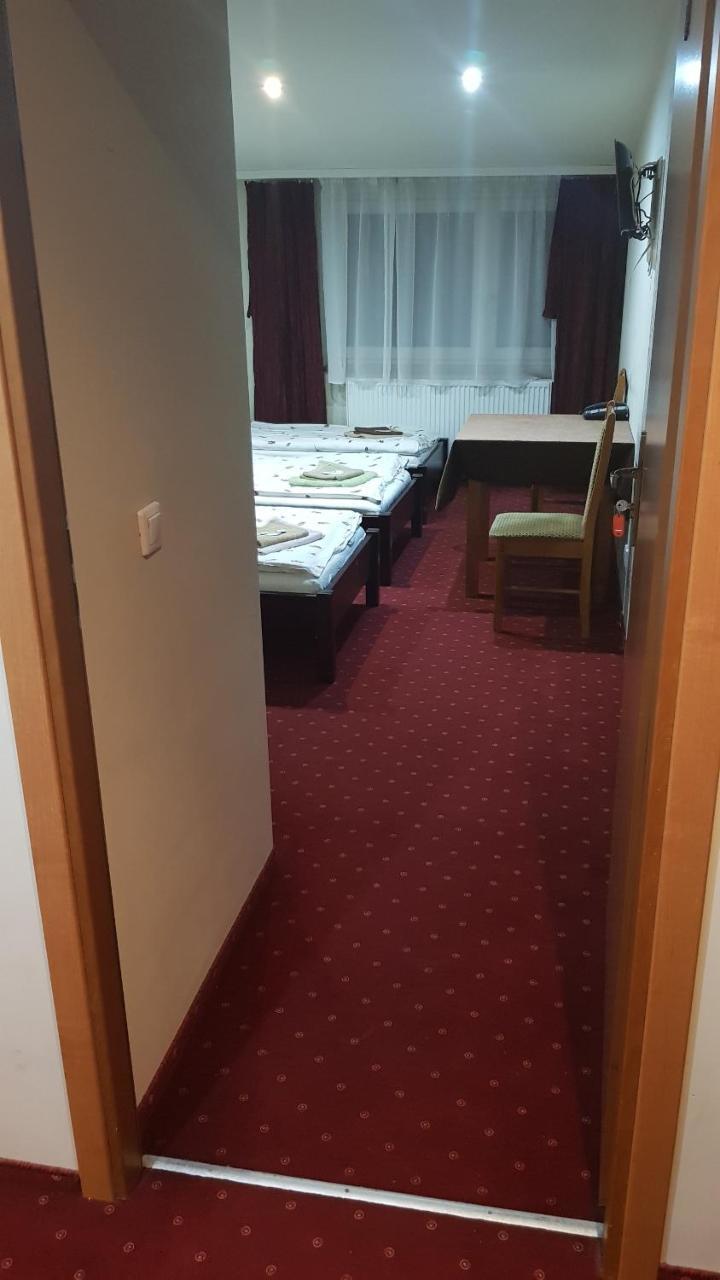 Bed and Breakfast Kamionki à Sosnowiec Chambre photo